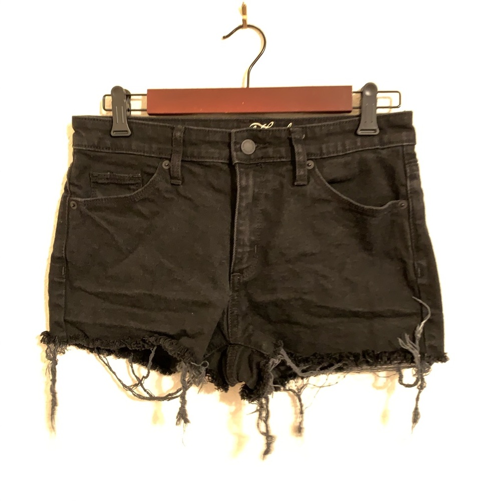 Universal Thread Black Denim shorts